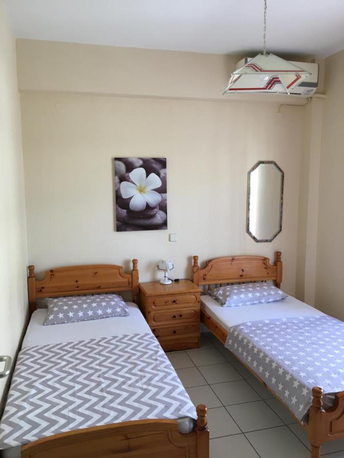 Helios Apartmenthouse Olympiakí Aktí Kültér fotó