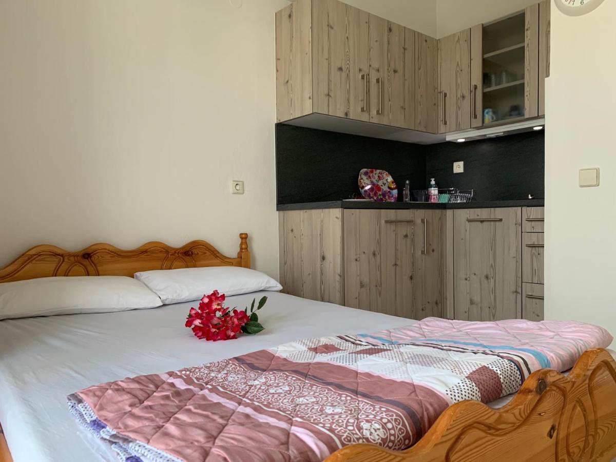 Helios Apartmenthouse Olympiakí Aktí Kültér fotó