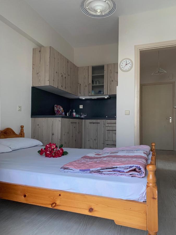 Helios Apartmenthouse Olympiakí Aktí Kültér fotó